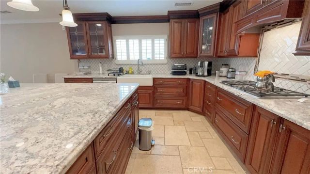 5418 Saratoga, Yorba Linda, CA 92886