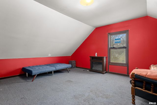 1206 W JOHNSON Street, Peoria, IL 61605