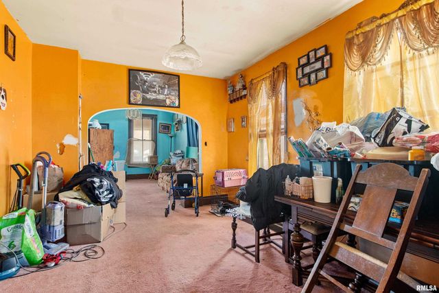 1206 W JOHNSON Street, Peoria, IL 61605