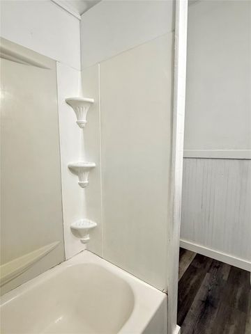 1916 26th Street, Galveston, TX 77550