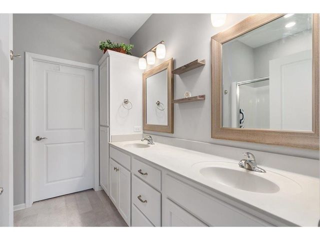 1575 Evan Court, New Richmond, WI 54017