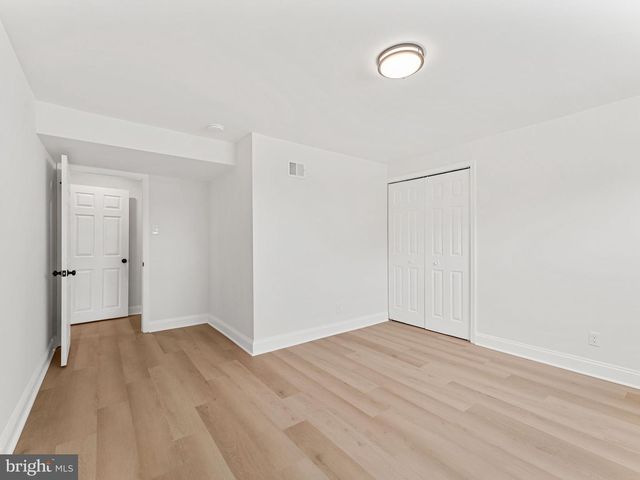 16 BRYANT RD, Blackwood, NJ 08012