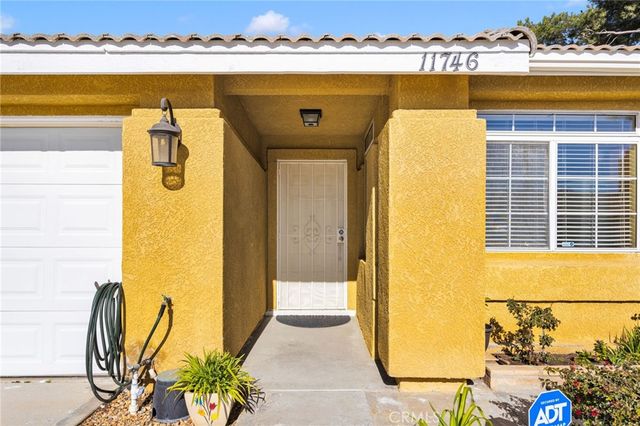 11746 Portola Court, Adelanto, CA 92301
