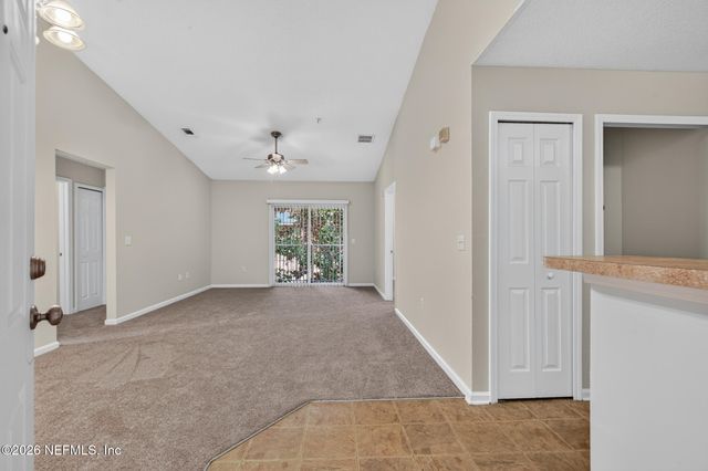 9556 ARMELLE Way 16, Jacksonville, FL 32257