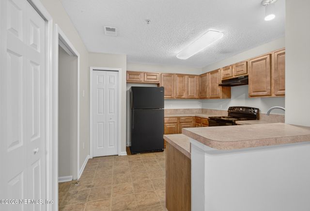 9556 ARMELLE Way 16, Jacksonville, FL 32257