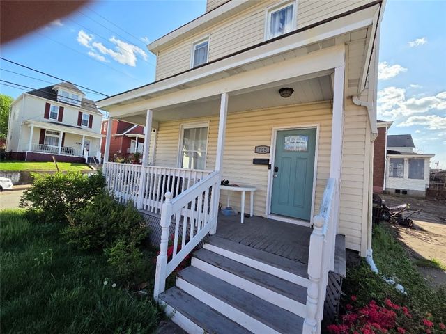 735 S 14th St, Monessen, PA 15062