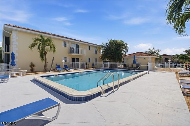 5112 Coronado PKWY 12, Cape Coral, FL 33904