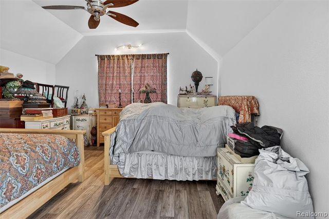 1130 S Gray Road, West Branch, MI 48661