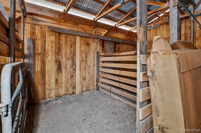 1130 S Gray Road, West Branch, MI 48661