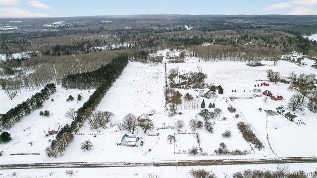 1130 S Gray Road, West Branch, MI 48661