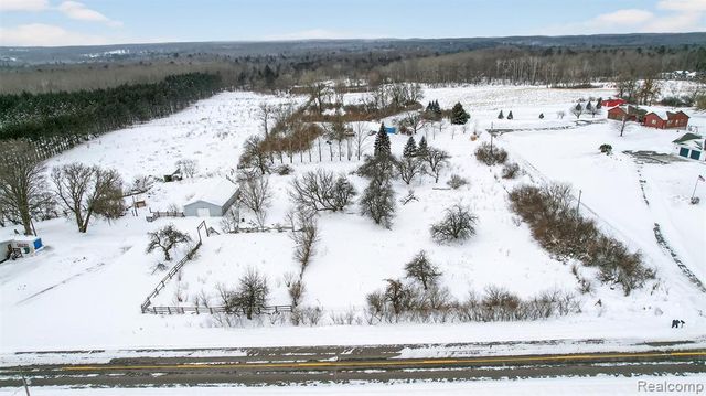 1130 S Gray Road, West Branch, MI 48661