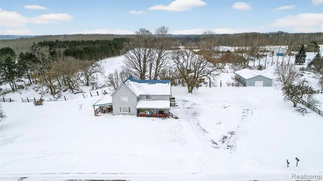 1130 S Gray Road, West Branch, MI 48661