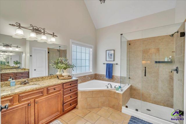1035 Chattahoochee Drive, Bonaire, GA 31005