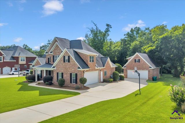 1035 Chattahoochee Drive, Bonaire, GA 31005