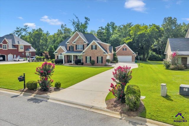 1035 Chattahoochee Drive, Bonaire, GA 31005