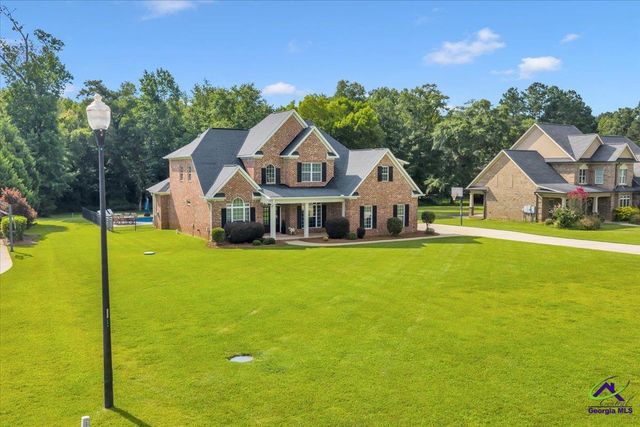 1035 Chattahoochee Drive, Bonaire, GA 31005