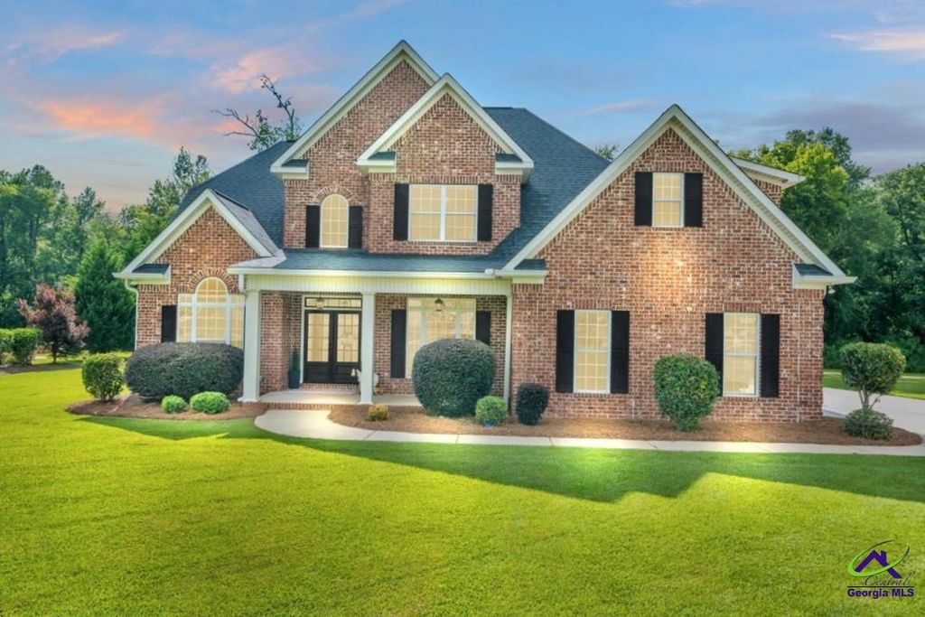 1035 Chattahoochee Drive, Bonaire, GA 31005