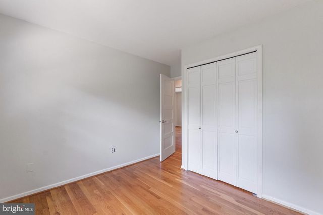 1731 TAMERISK CT, Vienna, VA 22182