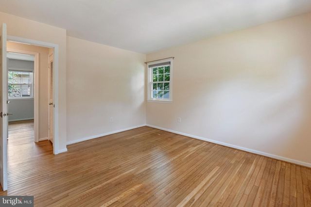 1731 TAMERISK CT, Vienna, VA 22182