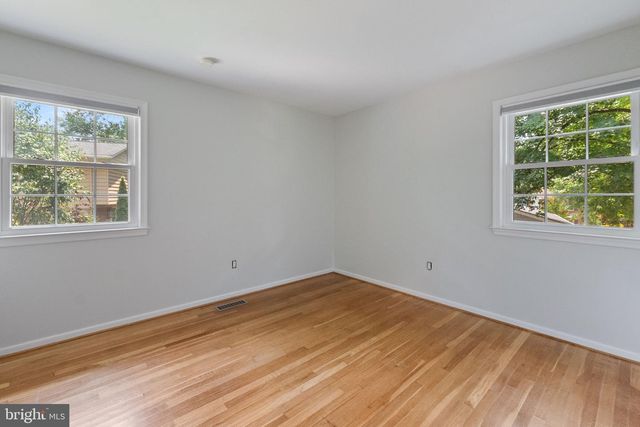1731 TAMERISK CT, Vienna, VA 22182