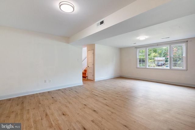 1731 TAMERISK CT, Vienna, VA 22182