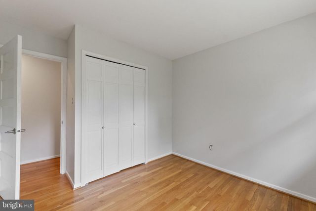 1731 TAMERISK CT, Vienna, VA 22182