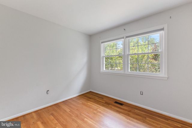 1731 TAMERISK CT, Vienna, VA 22182