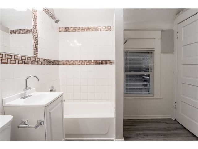 3815 2nd Ave S, Minneapolis, MN 55409