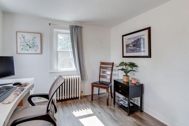 1621 EDEN RD, Lancaster, PA 17601