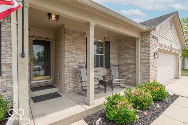 274 Pineview Drive, Mooresville, IN 46158
