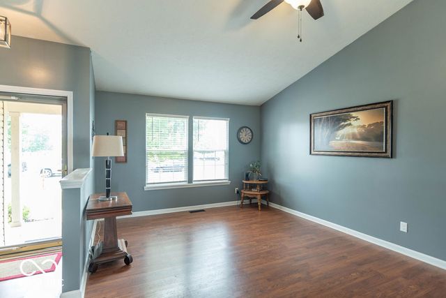 274 Pineview Drive, Mooresville, IN 46158