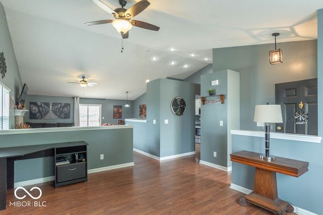 274 Pineview Drive, Mooresville, IN 46158