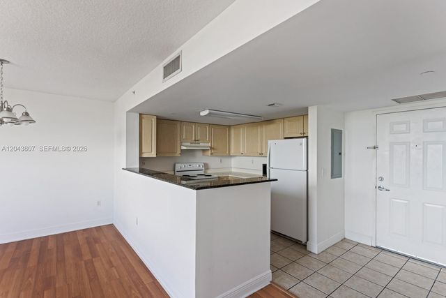 3000 CORAL WAY 1507, Miami, FL 33145