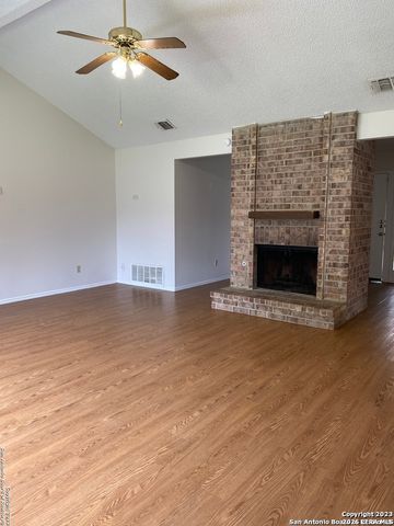7259 Flaming Forest, San Antonio, TX 78250