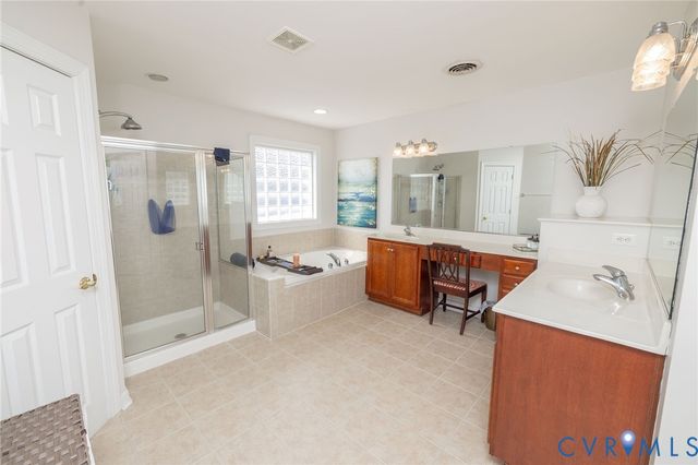 1118 Bach Ln, Midlothian, VA 23114