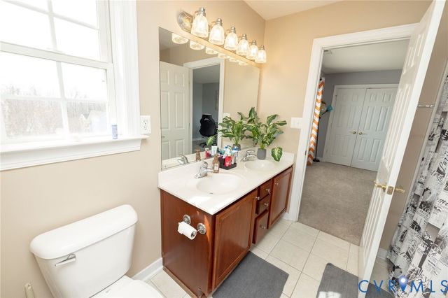 1118 Bach Ln, Midlothian, VA 23114