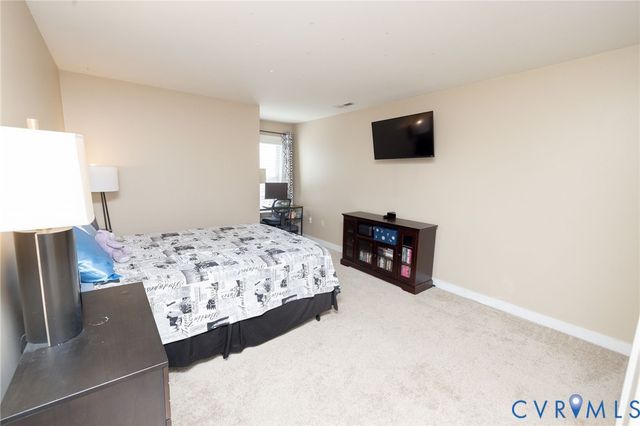 1118 Bach Ln, Midlothian, VA 23114