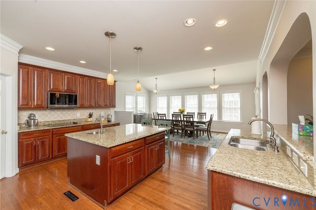 1118 Bach Ln, Midlothian, VA 23114