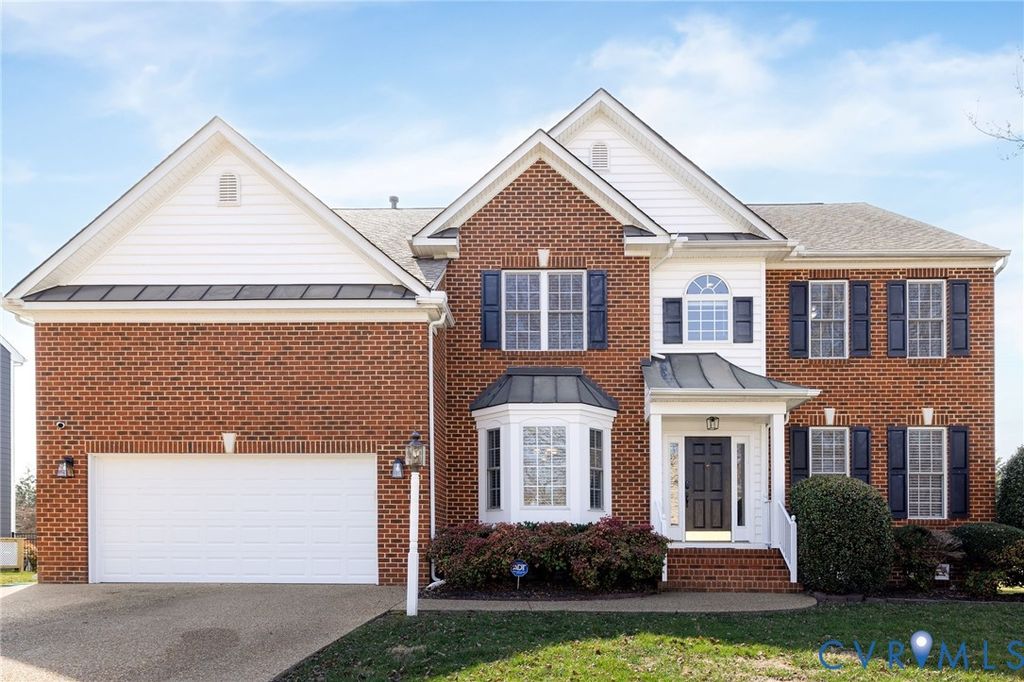 1118 Bach Ln, Midlothian, VA 23114