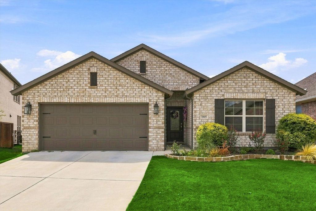 105 Mossy Oak Trail, Fort Worth, TX 76131 — exterior