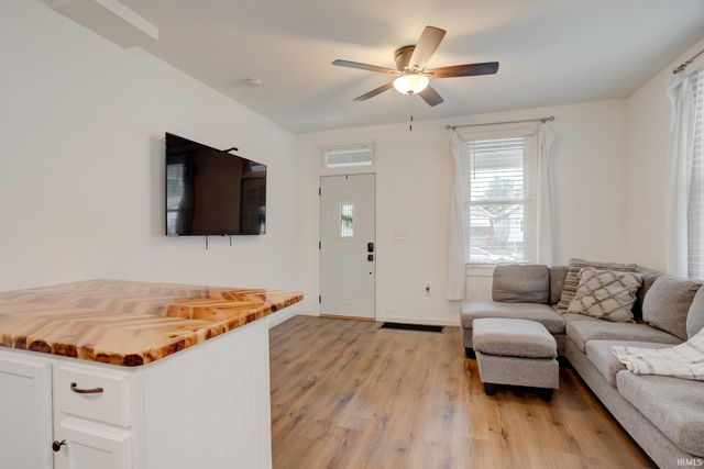 1411 E Sycamore Street, Evansville, IN 47714