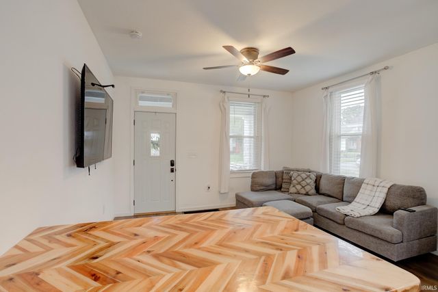 1411 E Sycamore Street, Evansville, IN 47714