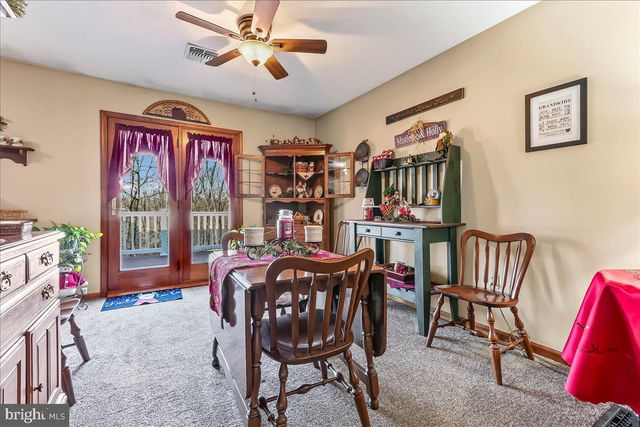 43 MARIA LN, Schwenksville, PA 19473