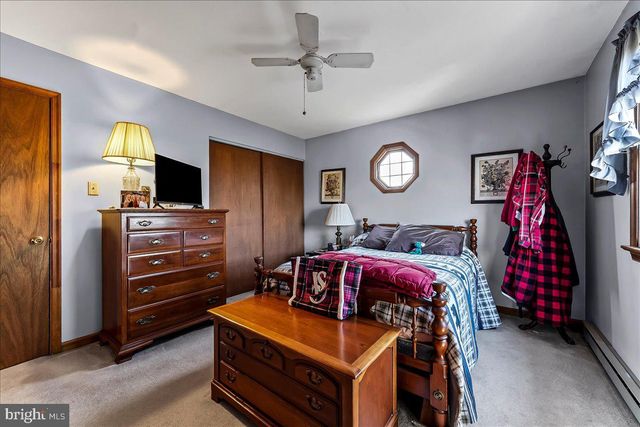 43 MARIA LN, Schwenksville, PA 19473