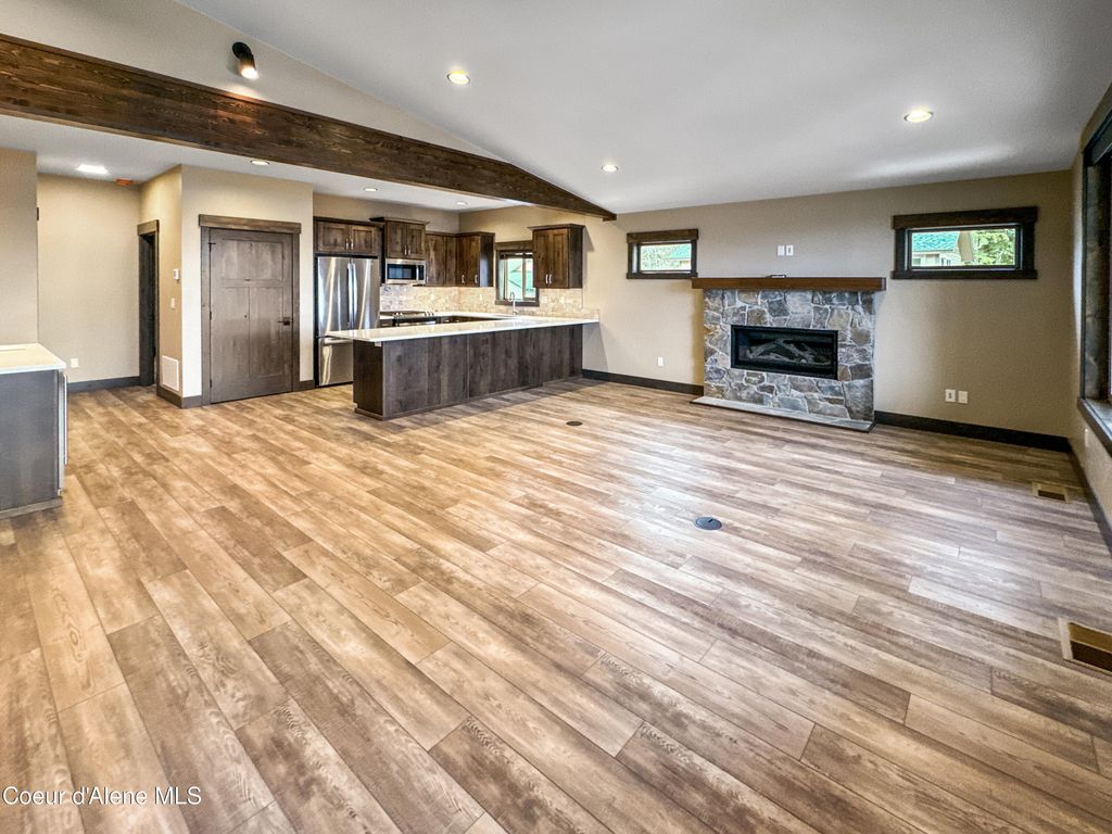 40 Palouse Dr (B12), Nordman, ID 83848 photo 2