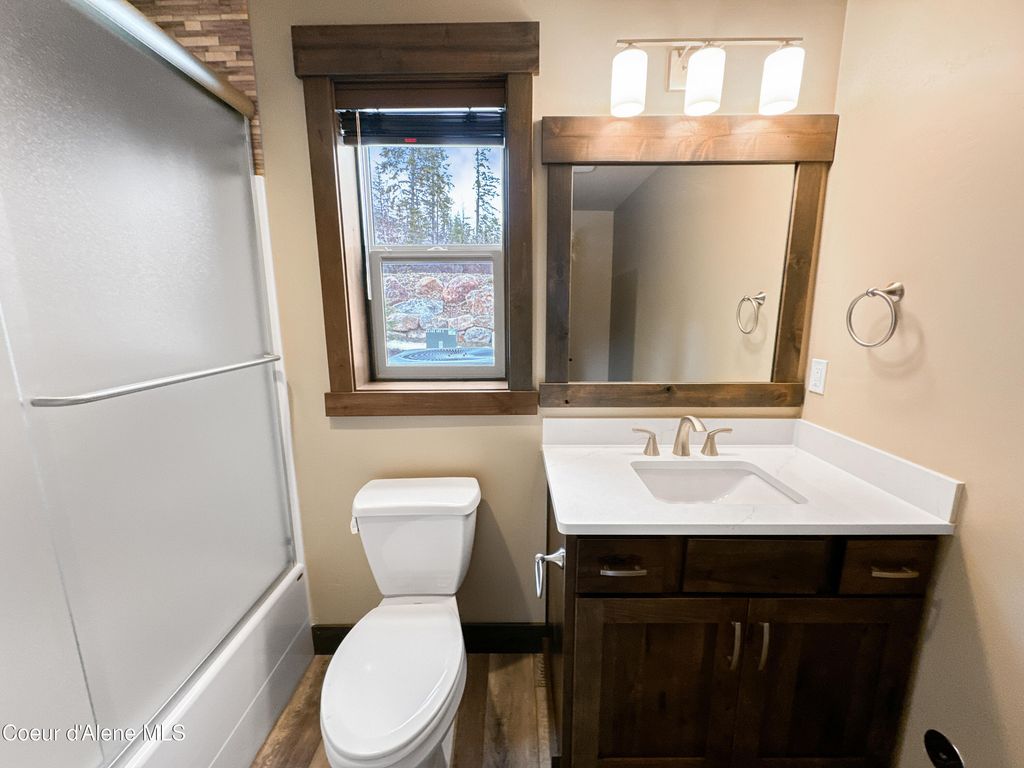 40 Palouse Dr (B12), Nordman, ID 83848 photo 5