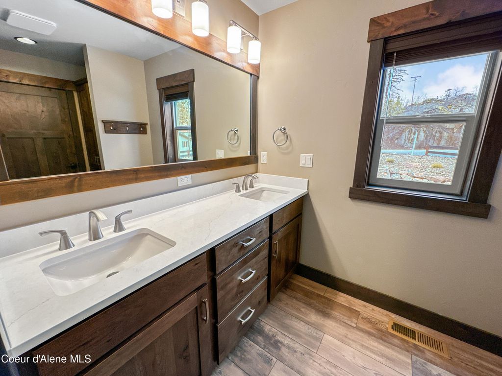 40 Palouse Dr (B12), Nordman, ID 83848 photo 7