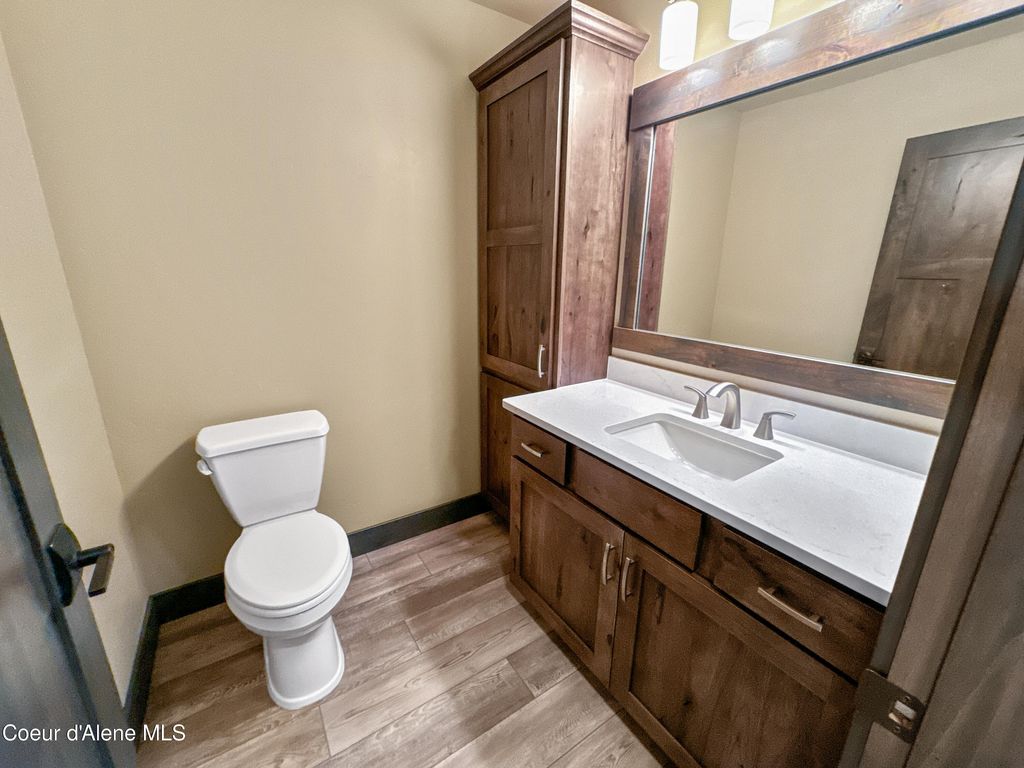 40 Palouse Dr (B12), Nordman, ID 83848 photo 9