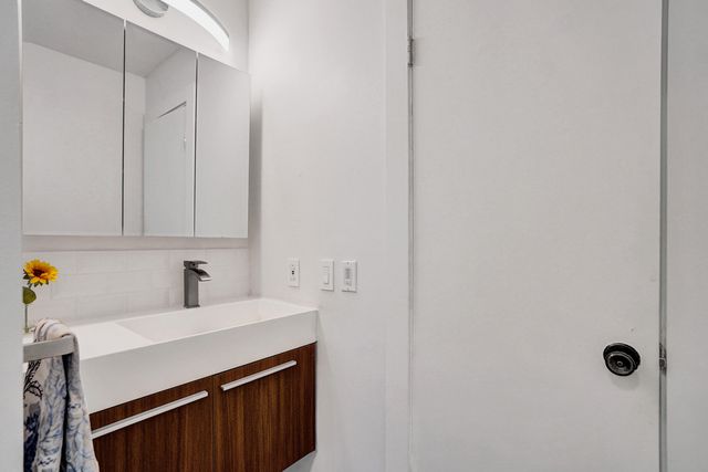 6289 Bay Club Drive, Fort Lauderdale, FL 33308