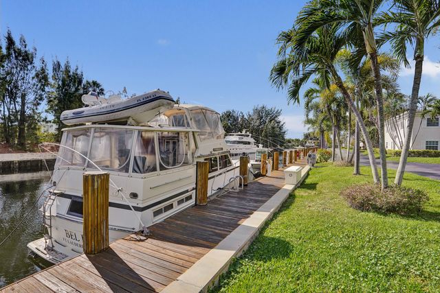 6289 Bay Club Drive, Fort Lauderdale, FL 33308